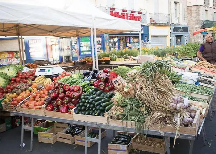 Tranquil Apt With Patio, Pezenas Historic Centre