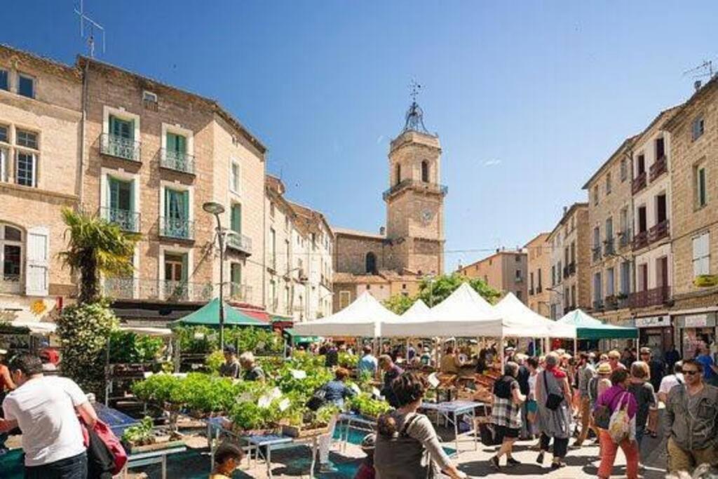 Apartment Tranquil With Patio, Historic Centre